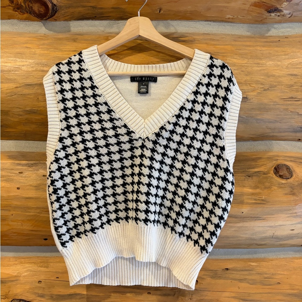 Say What V Neck Sweater Vest size M